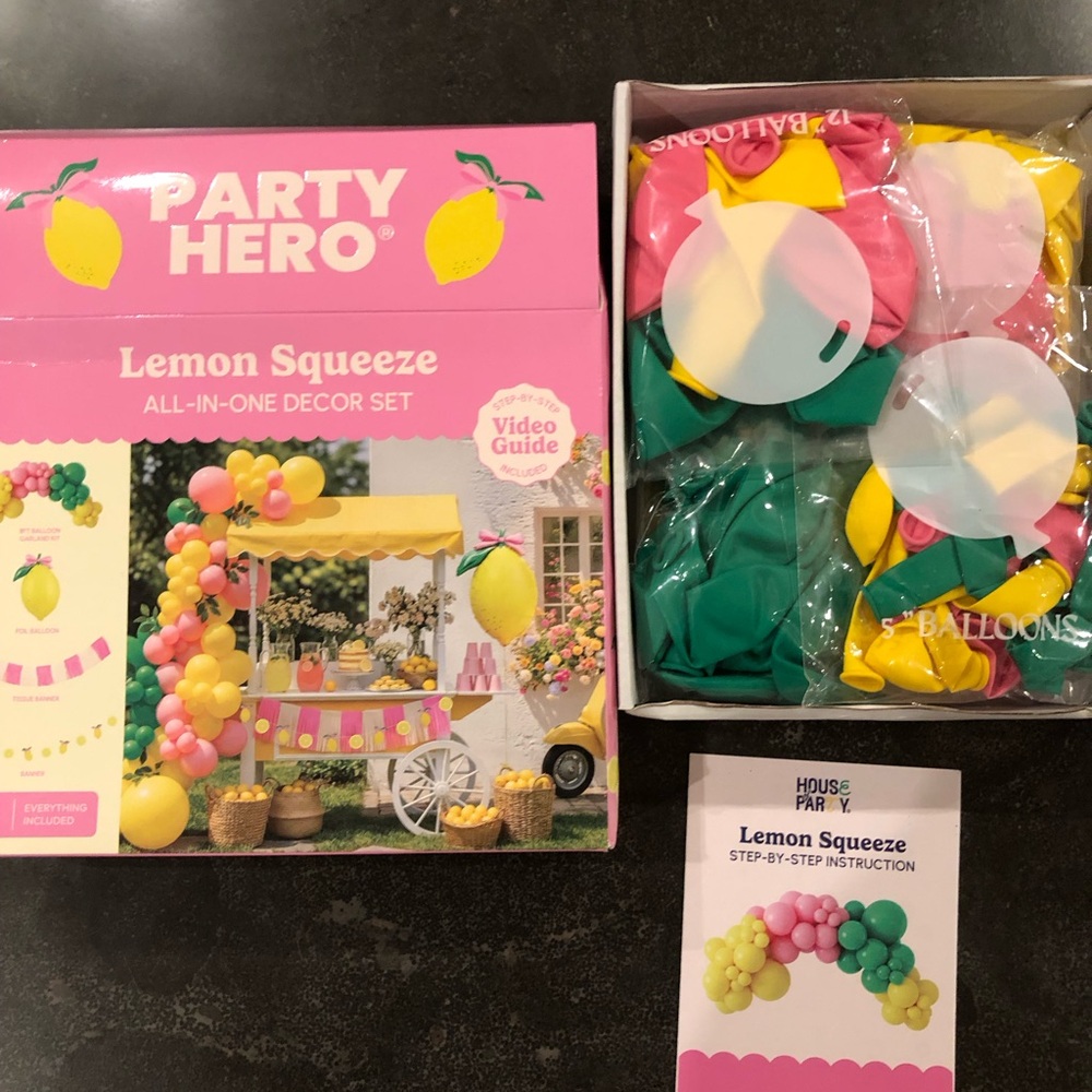 Lemon Squeeze Balloon Decor Set - Party Hero